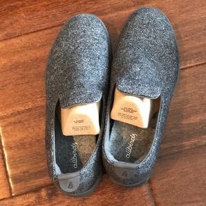 Allbirds Women’s Wool Lounger (Dark Grey)